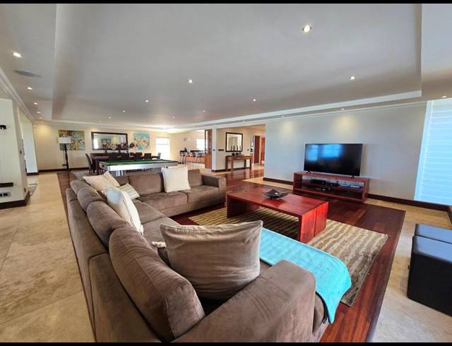 5 BEDROOM HOUSE FOR SALE IN SHELLEY POINT